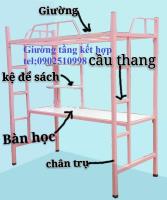 Giường kết hợp với bàn học.